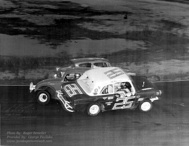 d02.23.07_025_PAV_DIX_0073_1.jpg (104394 bytes)