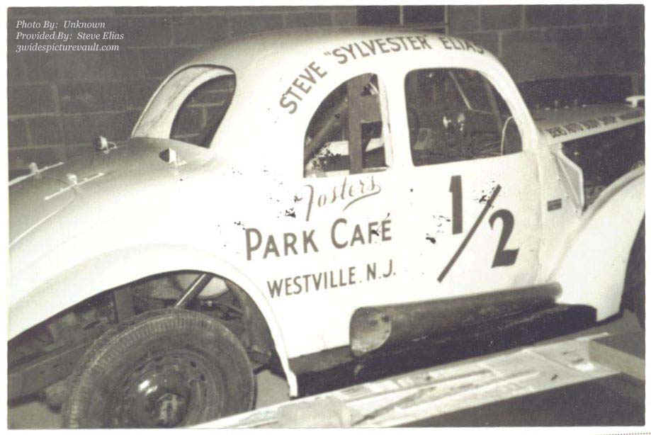 12.26.03_1_2_ELI_UNK_0056_1.jpg (76074 bytes)