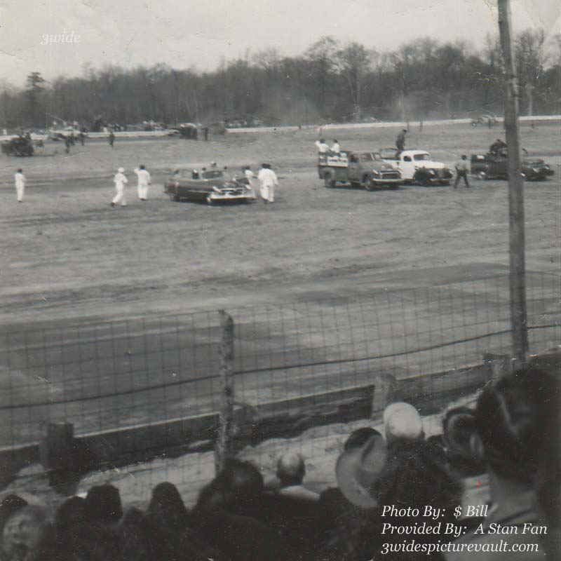 a01.11.04_BAC_STR_OLD_0056_1.jpg (71320 bytes)