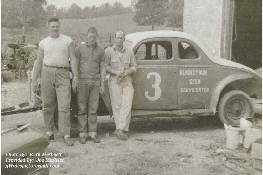 a11.26.04_003_MES_UNK_0059_1.jpg (67669 bytes)