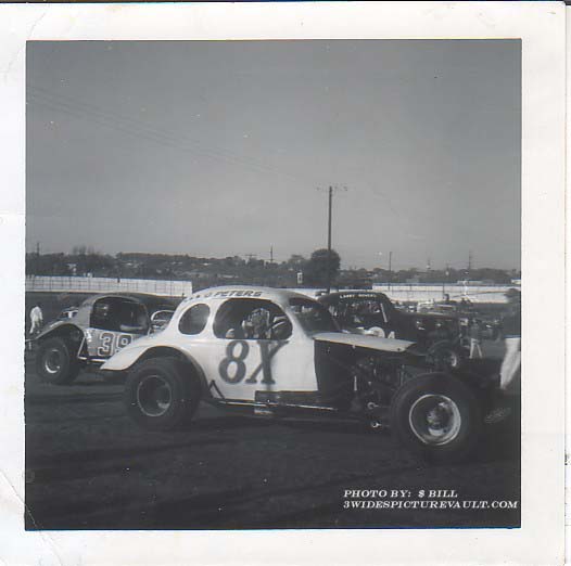 01.01.03__8X_PET_NAZ_0060_1.jpg (47515 bytes)