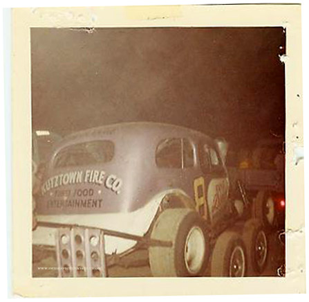 04.24.03_008_ADA_REA_0066_1.jpg (47914 bytes)