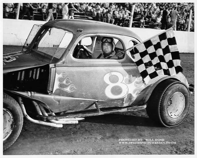 07.04.03_008_ROB_HAG_0065_1.jpg (69434 bytes)