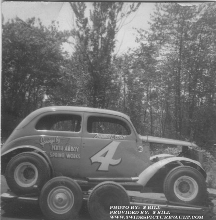 09.02.02_004_ELL_OLD_0060_1.jpg (51298 bytes)