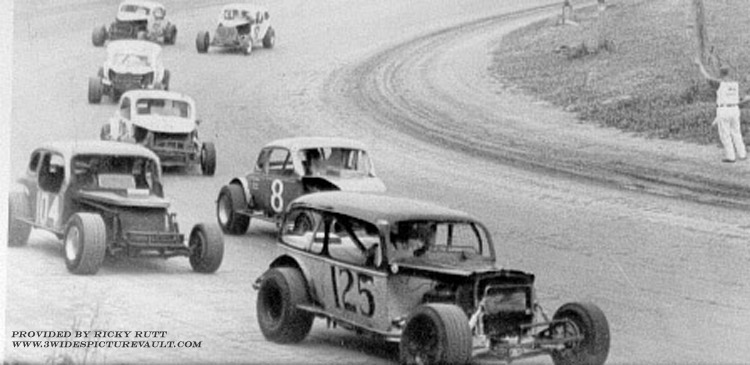 09.17.03_125_PAC_HAR_0060_1.jpg (70581 bytes)