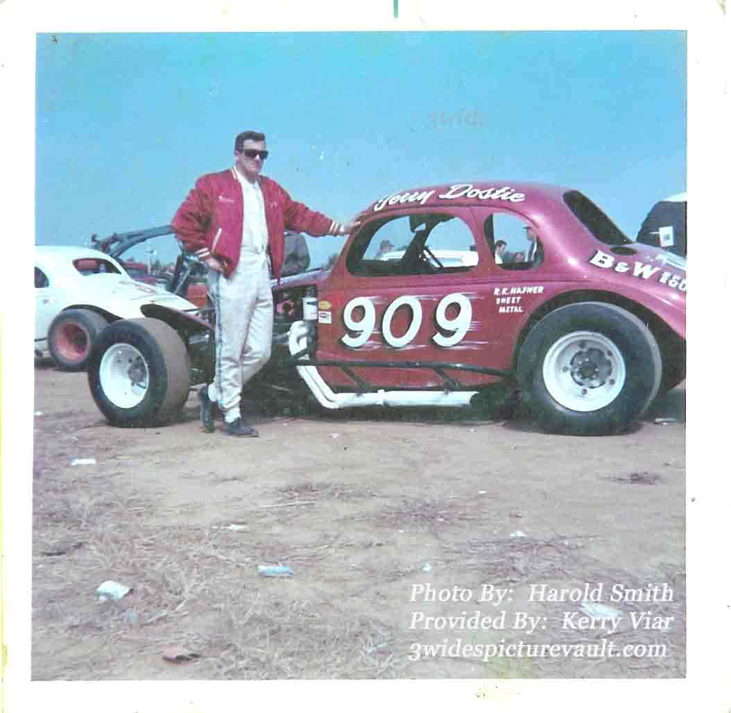 a07.19.04_909_DOS_LAN_0068_1.jpg (58767 bytes)