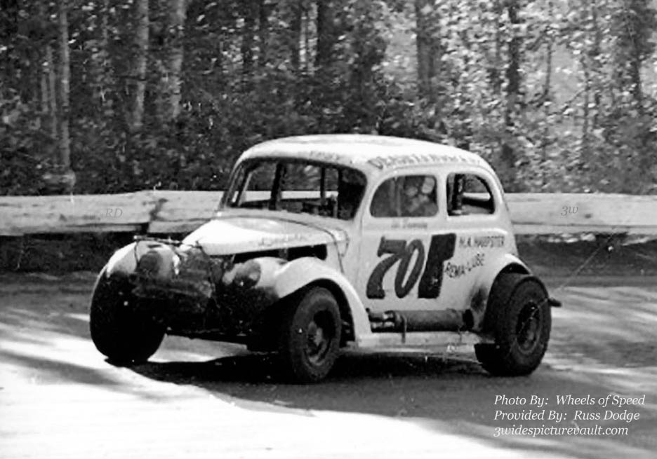 c06.22.06_707_TAS_LAN_0063_1.jpg (96107 bytes)