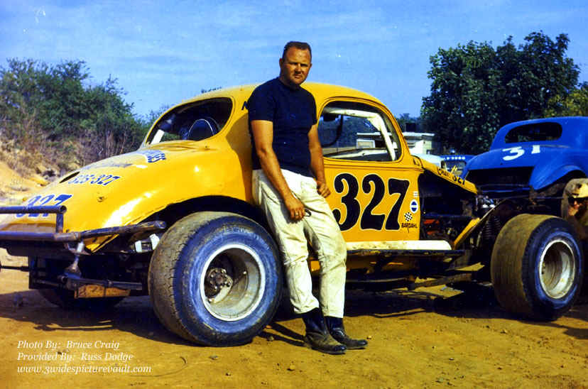 d07.14.07_327_DON_NAZ_0060_1.jpg (163973 bytes)