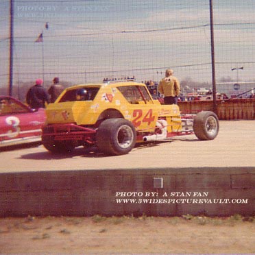 01.01.03_024_BRE_TRN_0070_1.jpg (44135 bytes)