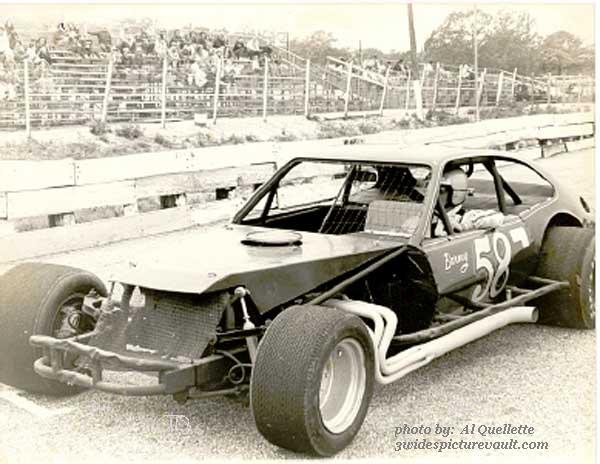 01.30.03_058_TRU_ACS_0070_1.jpg (53622 bytes)