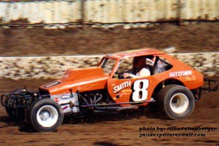 02.07.03_008_ADA_REA_0076_1.jpg (30220 bytes)