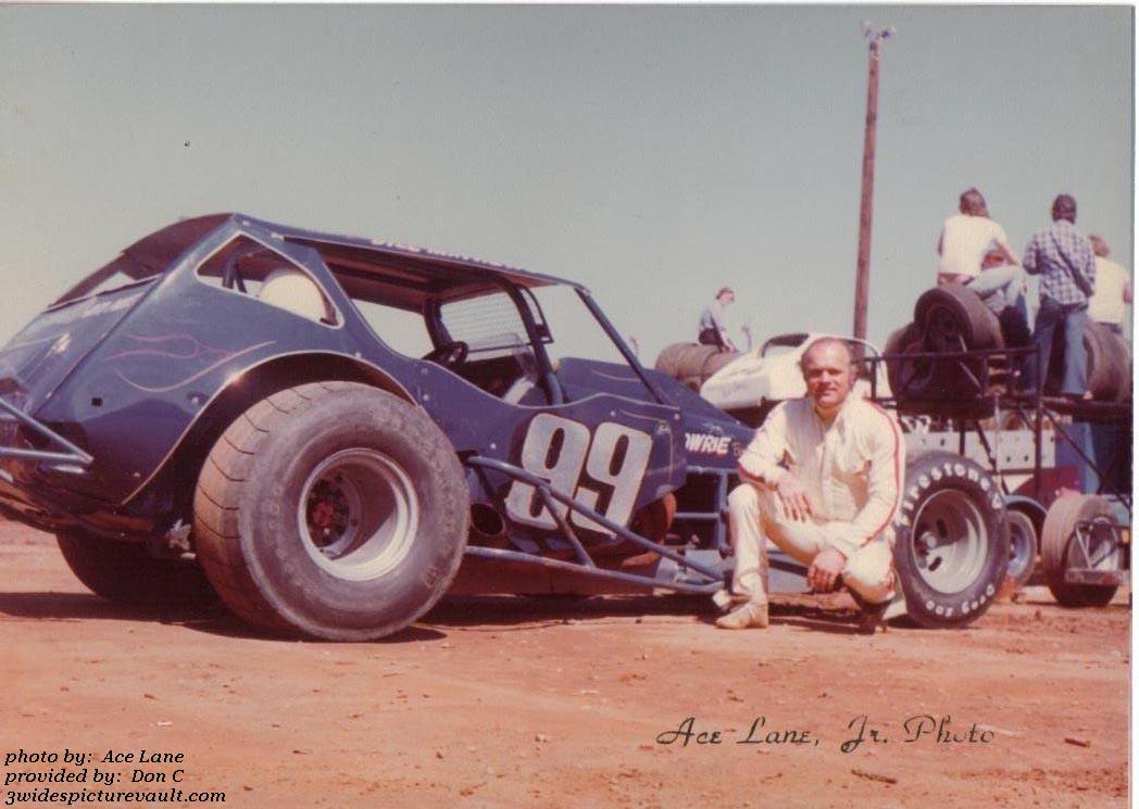 02.07.03_099_OSM_EWS_0070_1.jpg (101815 bytes)