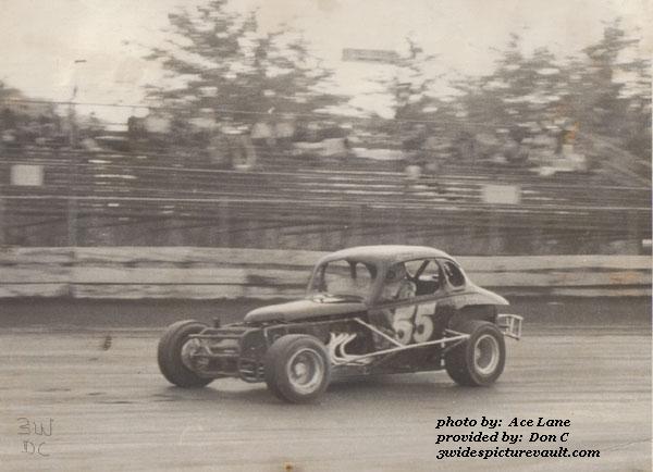 02.22.03_055_KLO_FLM_0070_1.jpg (53188 bytes)