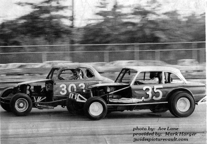 03.17.03_035_VAR_FLM_0070_1.jpg (67028 bytes)