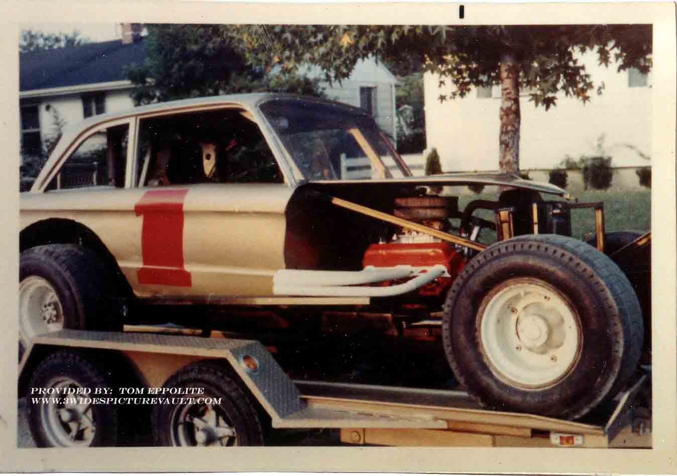 05.24.03_001_EPP_UNK_0070_1.jpg (64721 bytes)