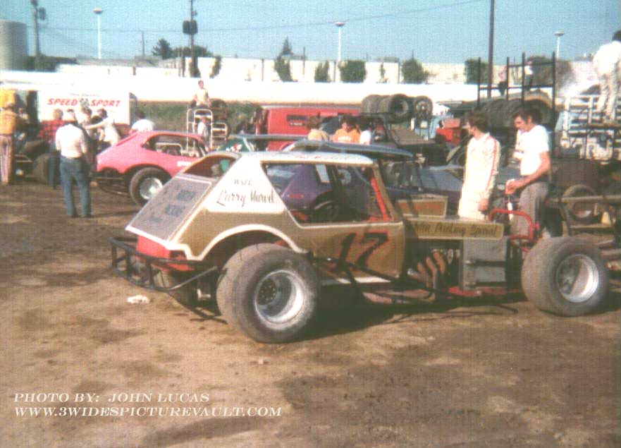 05.31.03_017_MEI_FLM_0074_1.jpg (69152 bytes)