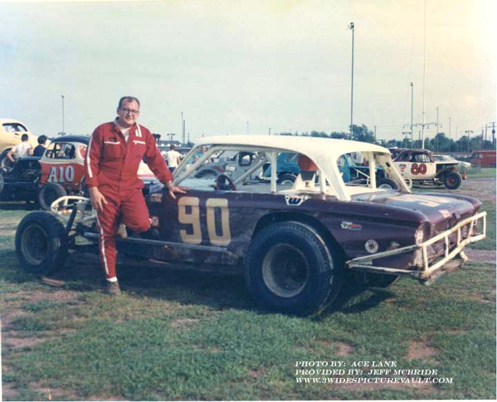 07.21.03_090_McB_FLM_0070_1.jpg (64695 bytes)