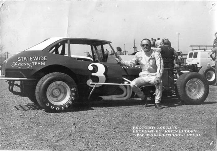 07.23.03_003_OSM_FLM_0070_1.jpg (63644 bytes)