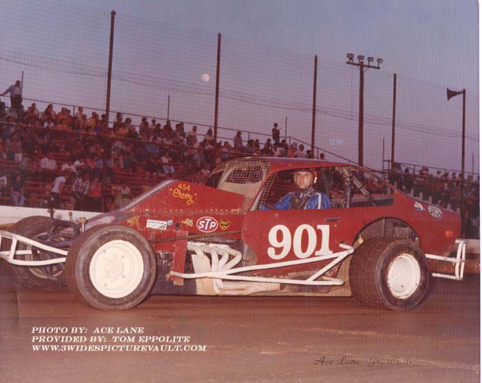 08.18.03_901_EPP_EWS_0078_1.jpg (58642 bytes)