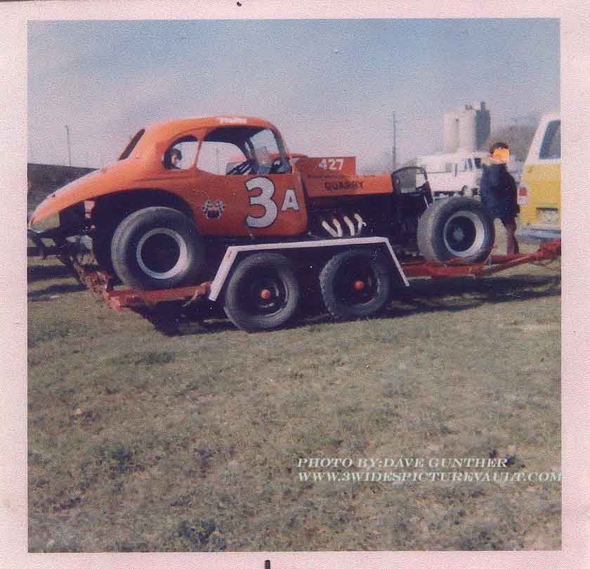 10.19.03__3A_GEI_NAZ_0070_1.jpg (65597 bytes)