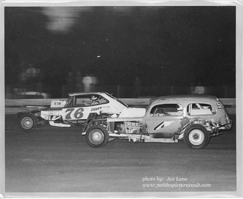 11.06.03_076_PLO_FLM_0070_1.jpg (50886 bytes)