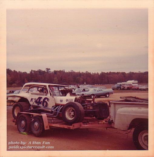 11.29.02_K46_GRB_EWS_0073_1.jpg (76307 bytes)