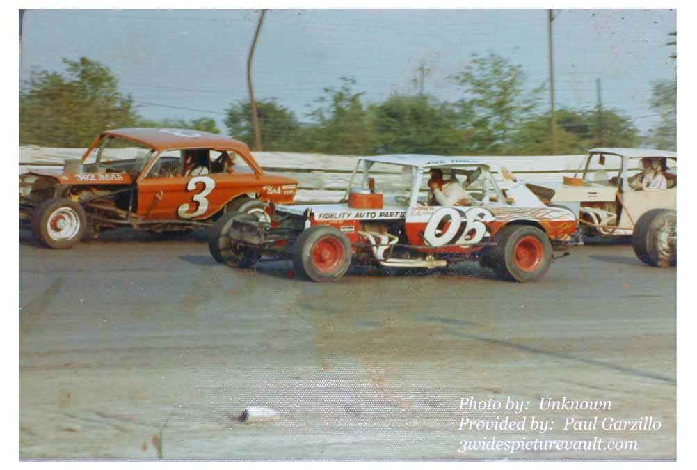 12.06.03_003_FRE_FLM_0070_1.jpg (67444 bytes)