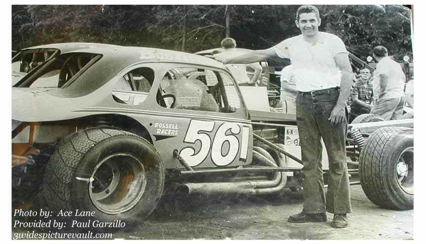 12.06.03_561_ROS_EWS_0070_1.jpg (71523 bytes)