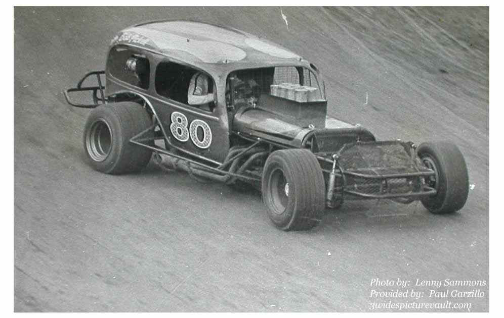 12.07.03_080_PIC_FLM_0070_1.jpg (63528 bytes)