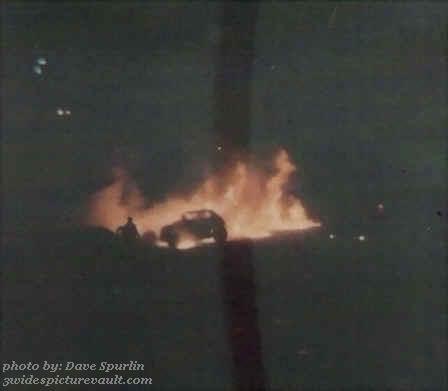 12.25.02_305_DEG_MID_0075_1.jpg (103797 bytes)