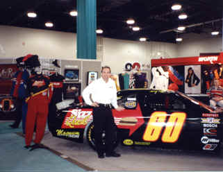 Greg at SEMA.jpg (51632 bytes)