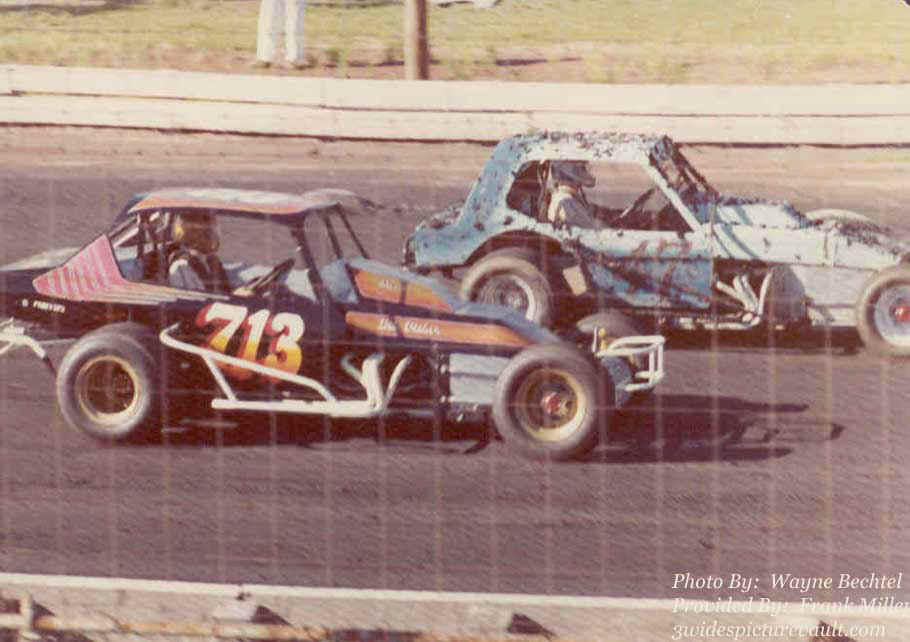 a01.22.04_713_FIS_FLM_0070_1.jpg (70151 bytes)