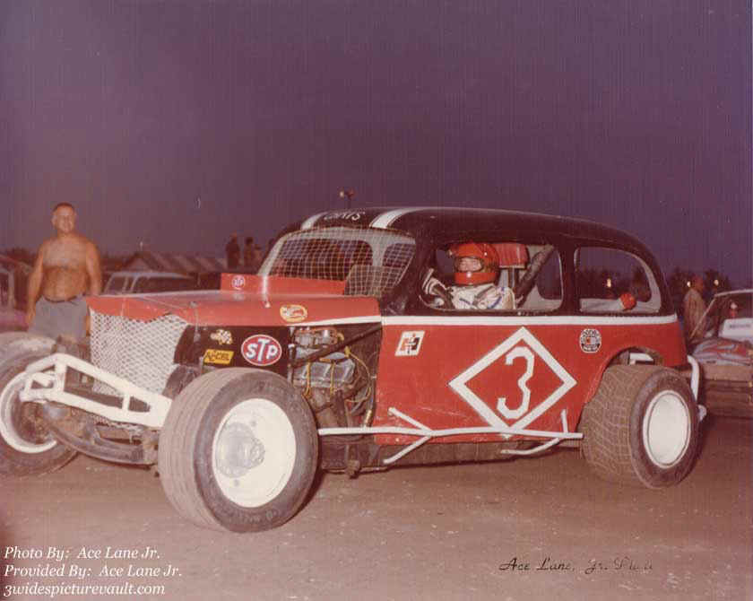 a05.20.04_003_VOS_0070_FLM_1.jpg (55161 bytes)