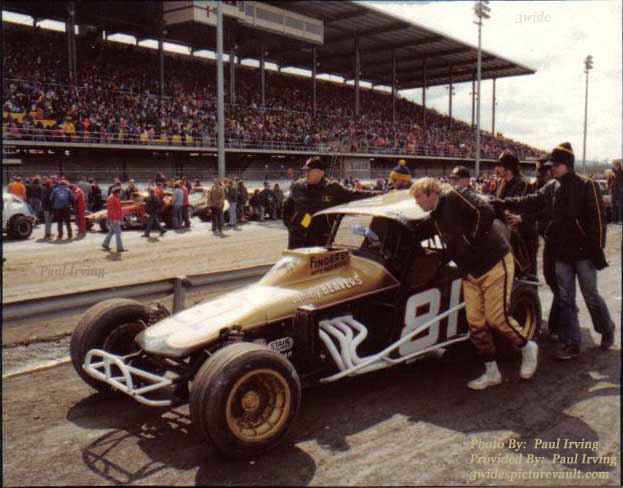 a07.25.04_081_BEA_SYR_0078_1.jpg (63288 bytes)