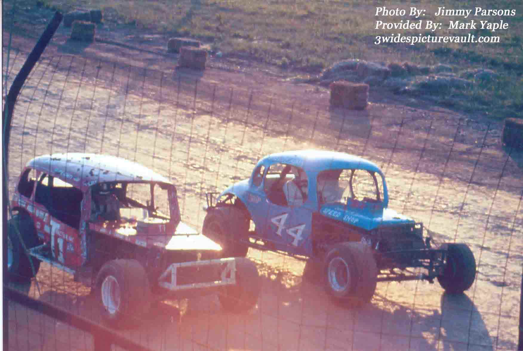 a08.08.04_044_ADA_NAZ_0070_1.jpg (81287 bytes)