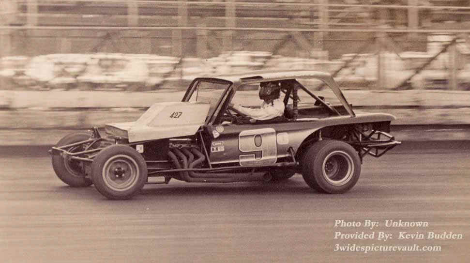 a10.01.04_009_CRO_FLM_0070_1.jpg (55967 bytes)