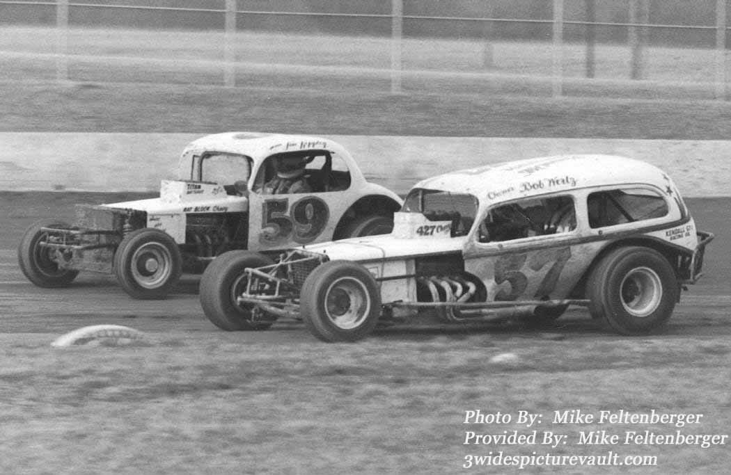 b01.29.05_057_BRI_PEN_0070_1.jpg (74957 bytes)