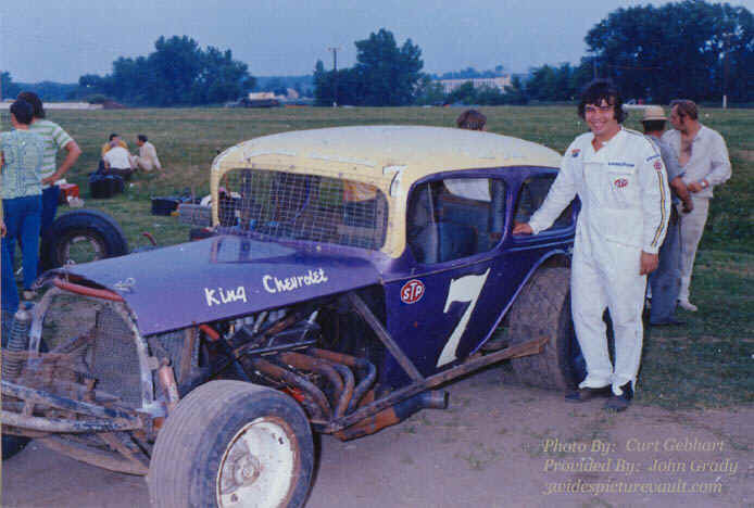 c02.11.06_007_GRB_UNK_0060_1.jpg (67651 bytes)