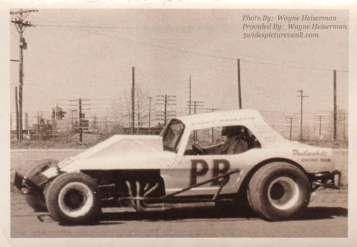 c04.08.06__PB_PAU_UNK_0070_1.jpg (78553 bytes)