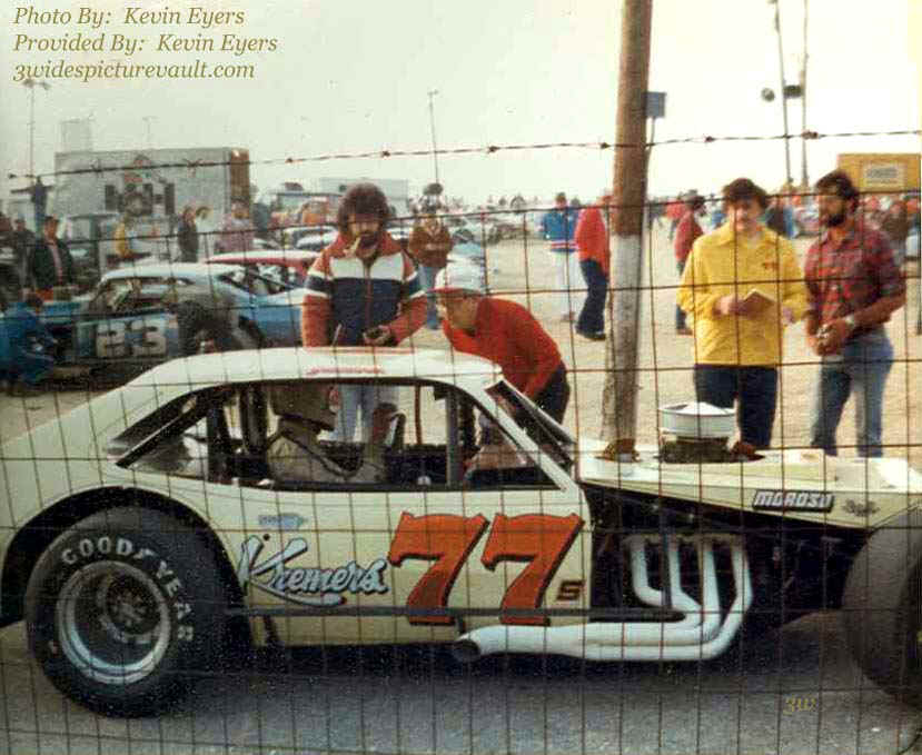 c05.08.06_077_KRE_WAL_0076_1.jpg (106554 bytes)