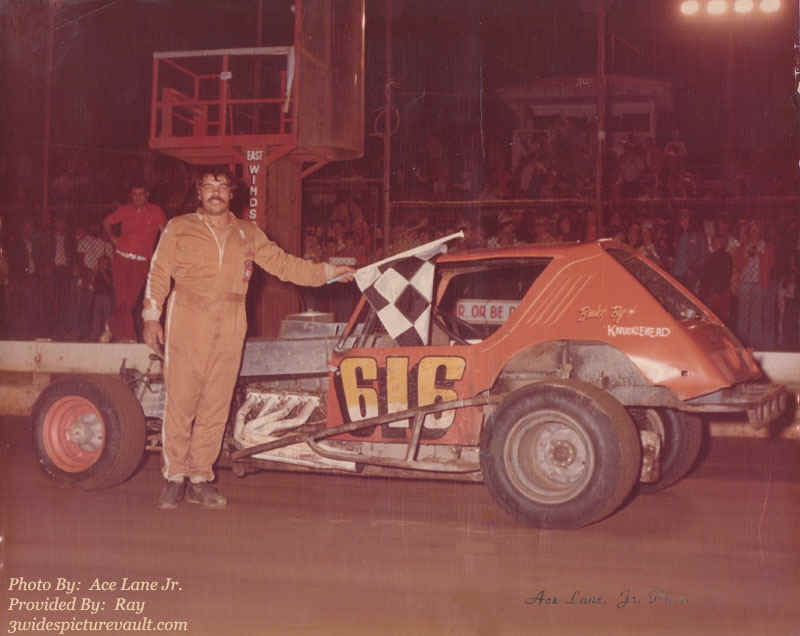 c05.27.06_616_GRB_EWS_0070_1.jpg (100130 bytes)