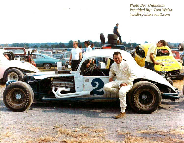 c07.01.06_002_HUR_UNK_0070_1.jpg (107827 bytes)