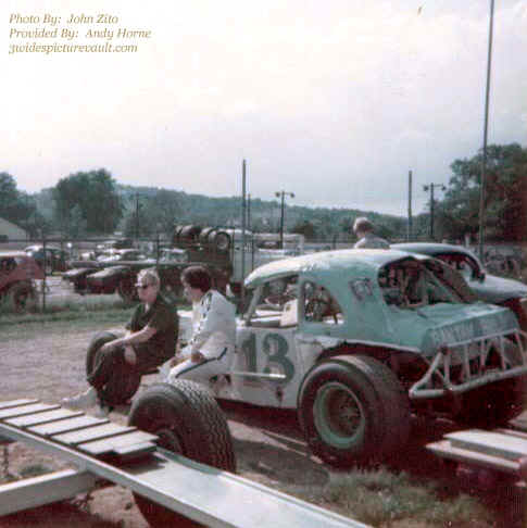 c10.08.06_013_KEL_FLM_0074_1.jpg (79639 bytes)