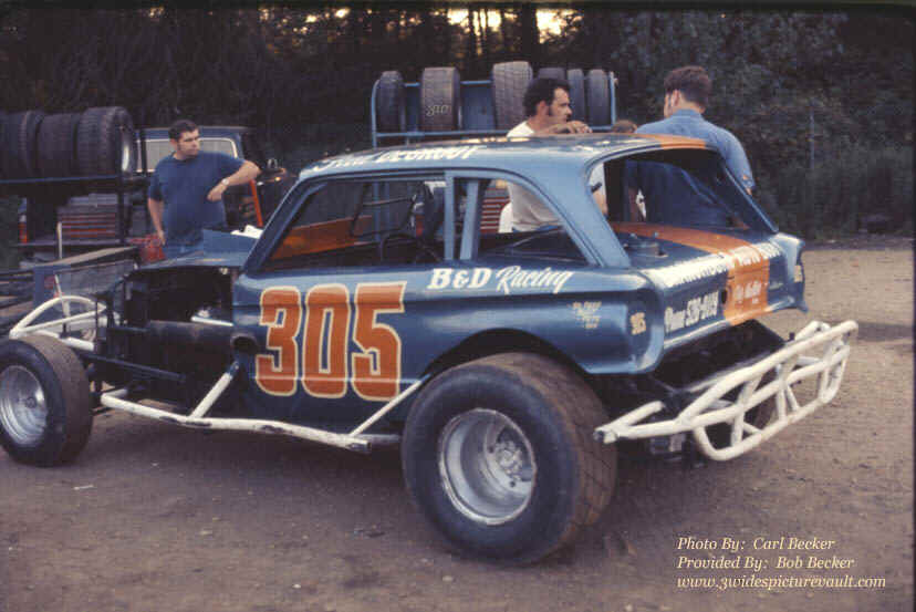 c01.27.07_305_DeG_EWS_0070_1.jpg (83647 bytes)