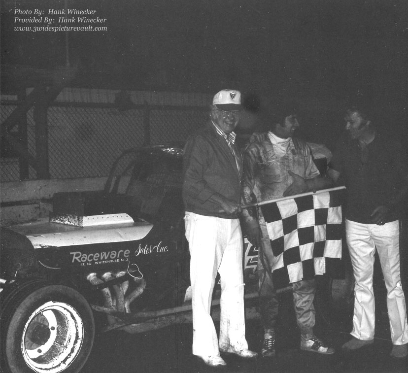 d04.04.07.043_PIC_FLM_0073_1.jpg (116182 bytes)