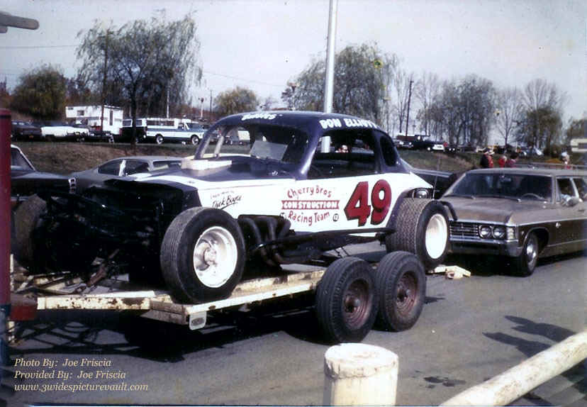 d06.29.07_049_ELL_MID_0070_1.jpg (138501 bytes)