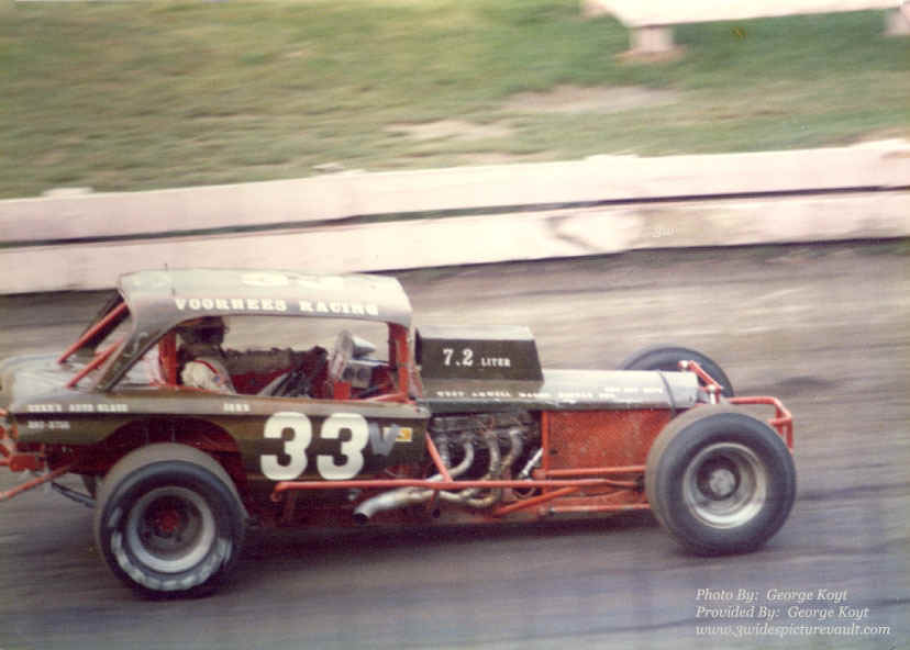 d08.19.07_033_VOO_FLM_0070_1.jpg (110818 bytes)