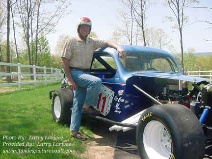 d11.04.07_7_11_POL_RIV_0070_2.jpg (69535 bytes)