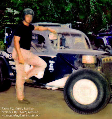 d11.04.07_7_11_POL_RIV_0070_3.jpg (78087 bytes)