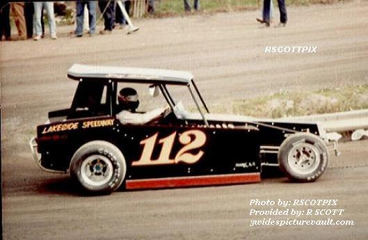 01.04.03_115_BAL_SYR_0080_2.JPG (33314 bytes)